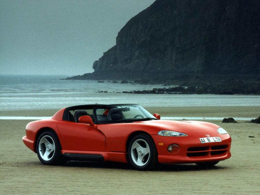  Dodge Viper RT/10 1992 года  (фото 1 из 46)